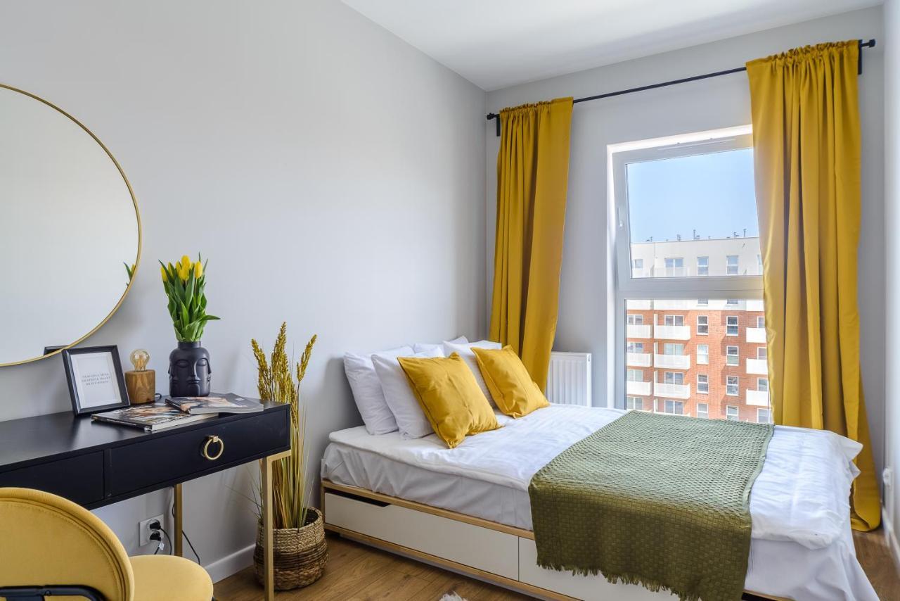 Lumina Premium Apartments With Parking 罗兹 外观 照片