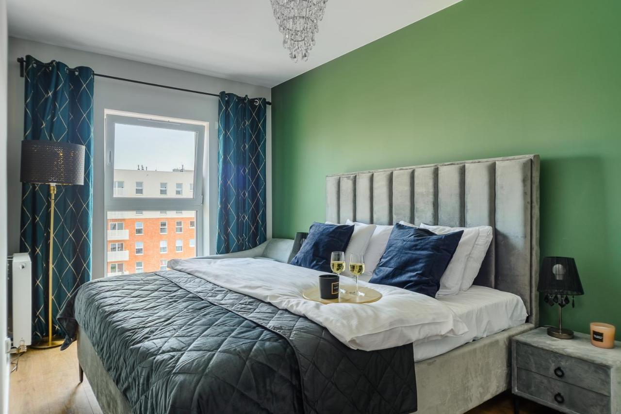 Lumina Premium Apartments With Parking 罗兹 外观 照片